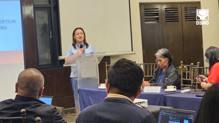 DSWD Undersecretary Denise FB Bernos-Bragas offered words of encouragement and support for continued and strengthened collaboration with the ASEAN Associations.