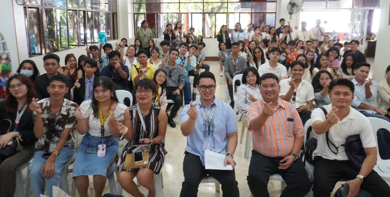 124 Students of Two (2) Universities Explores DSWD